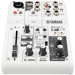 Mixer Yamaha AG03